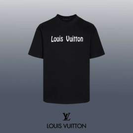 Picture of Louis Vuitton T Shirts Short _SKULVXS-Lsxitx447077